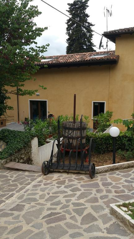 Casale Mammarella LʼAquila Exterior foto